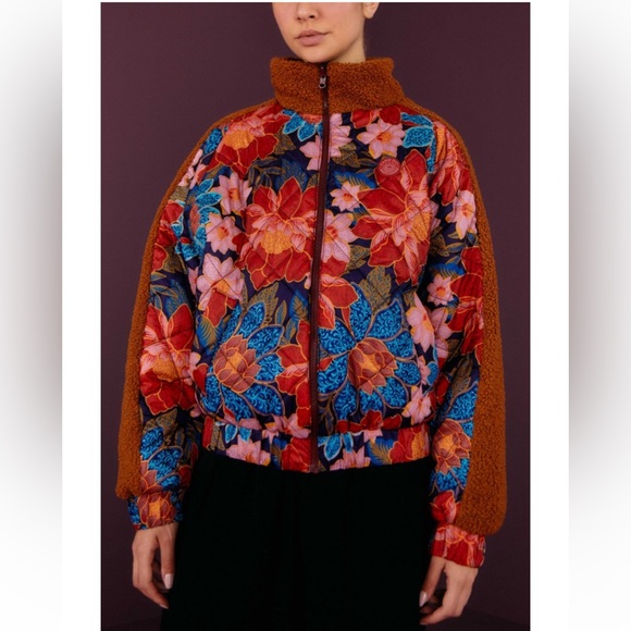 NWT FARM RIO Toucanfly Reversible Floral Print Quilted Puffer Jacket - Picture 7 of 12